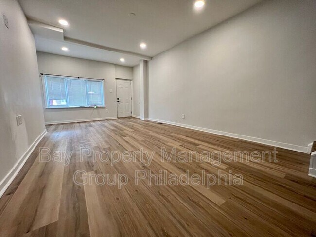 Foto del edificio - 2303 E Cambria St