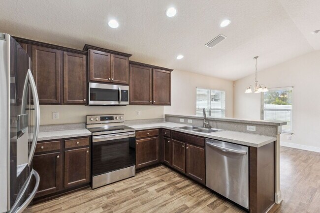 Foto del edificio - 458 Macon Dr