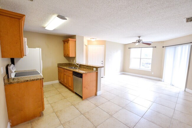 Foto del edificio - 2585 Grassy Point Dr