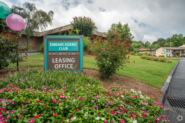 Building Photo - Embarcadero Club Apartments