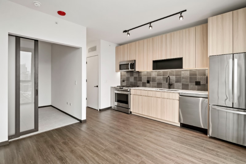 Foto principal - 1371 W Randolph St