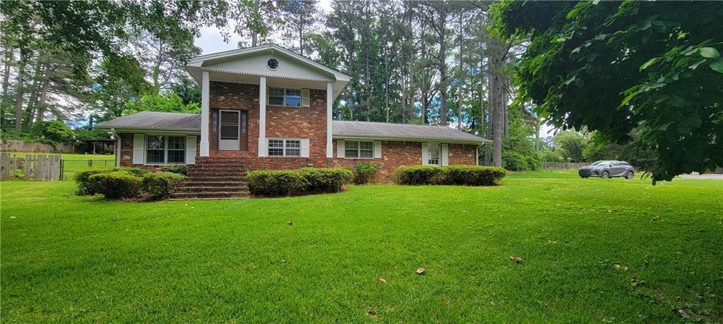 Foto principal - 1318 Zachary Way NW