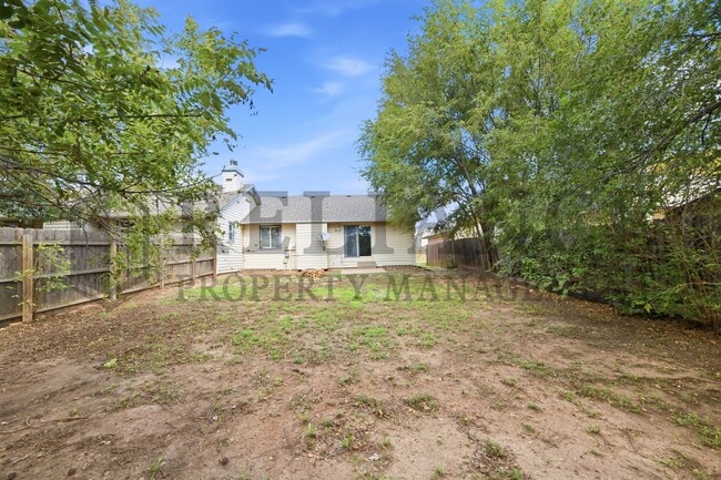 Building Photo - 10525 W Texas St