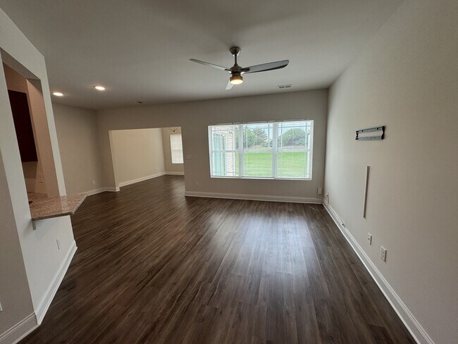 Foto del edificio - 103 Woodsbrook Pl SW