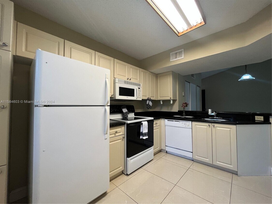 9001 Wiles Rd Unit 207, Coral Springs, FL 33067 - Condo for Rent in ...