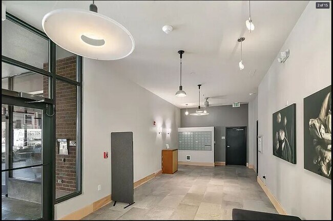 Foto del edificio - 812 5th Ave N