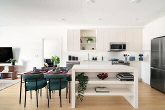 Interior Photo - The Devan