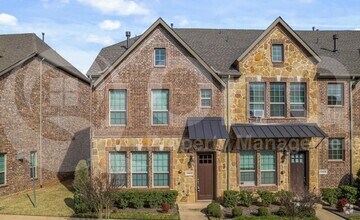 Building Photo - 2421 Magalia Ln