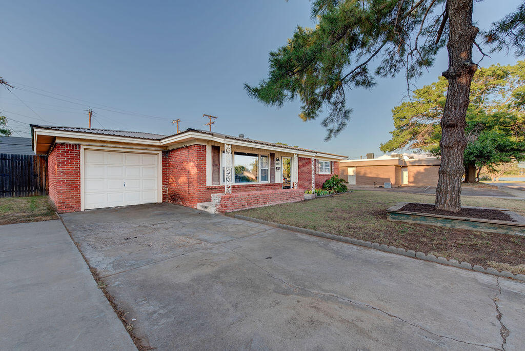 Foto principal - 4406 26th St