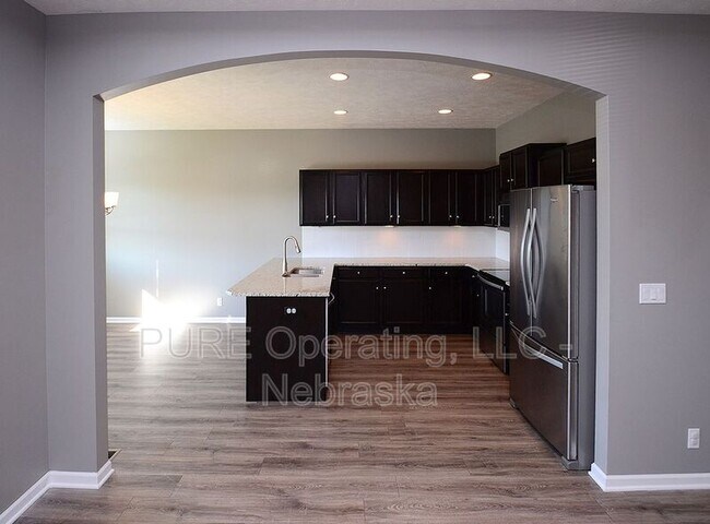 Foto del edificio - 16509 Heather St