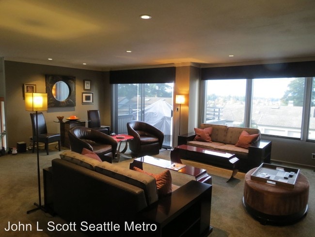 Foto del edificio - 4918 102nd Ln NE