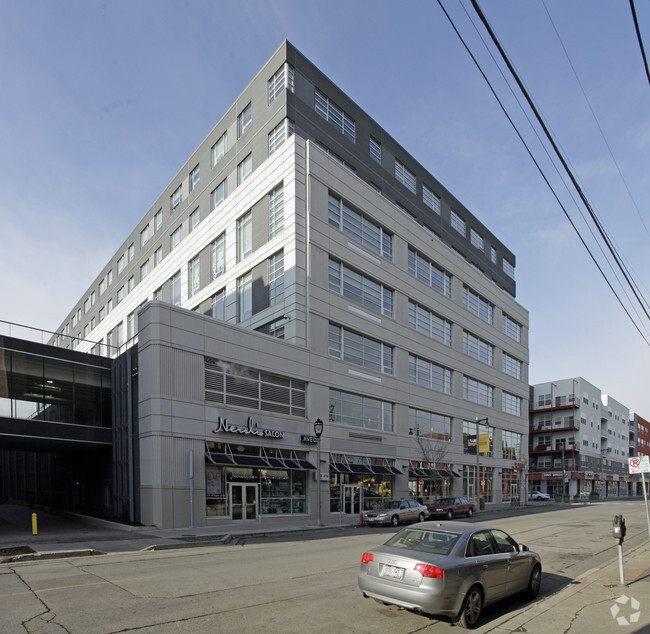 Foto del edificio - Kenilworth Square Apartments