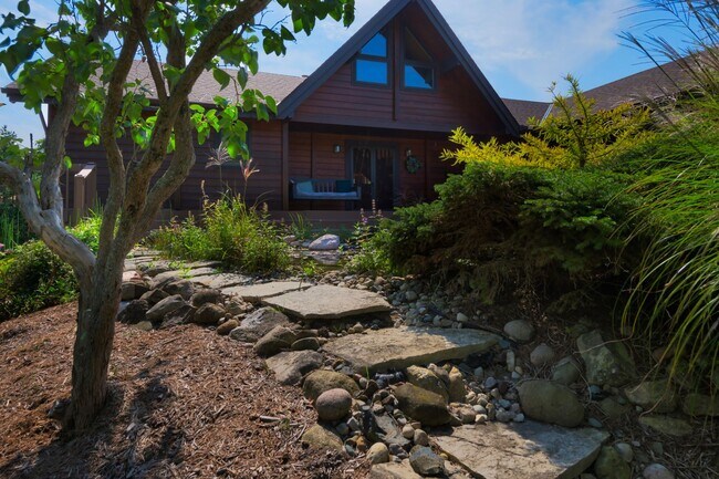 Foto del edificio - 61180 48th Ave