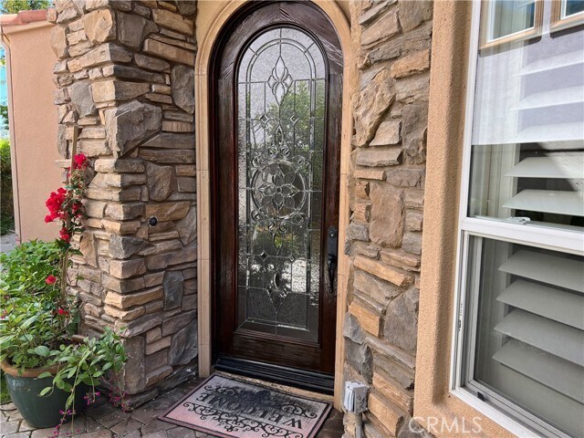 Foto del edificio - 12 Water Lily Way