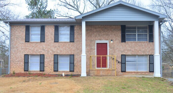 Primary Photo - Beautiful Conrex Home! Available Now!