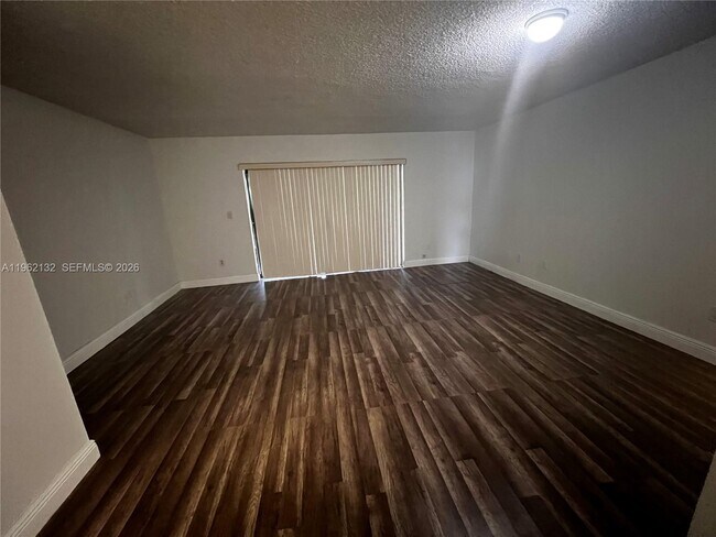 Foto del edificio - 9733 SW 138th Ave