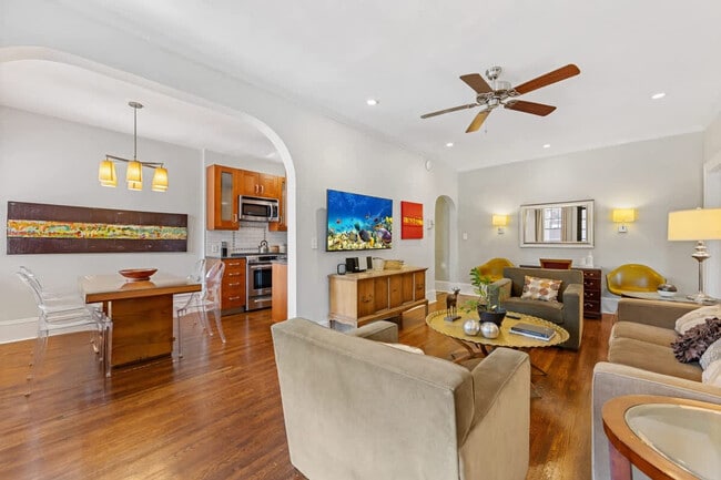 Foto del edificio - 500 Queens Rd