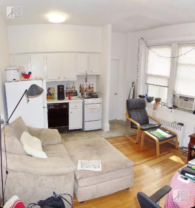 Building Photo - 1 bedroom in Boston MA 02215