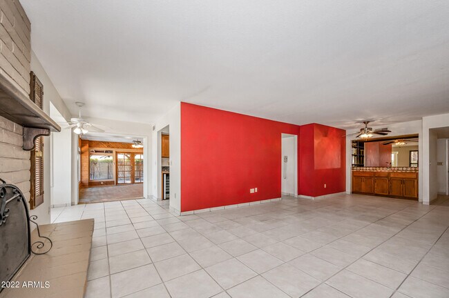 Foto del edificio - 17601 N 2nd Pl