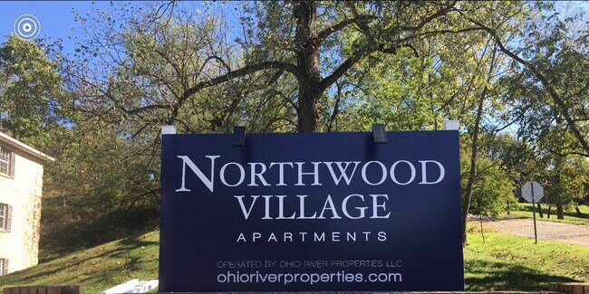 Foto del edificio - 700 Northwood Ct