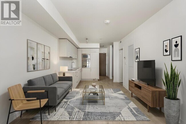 Photo du bâtiment - 576 Front St W