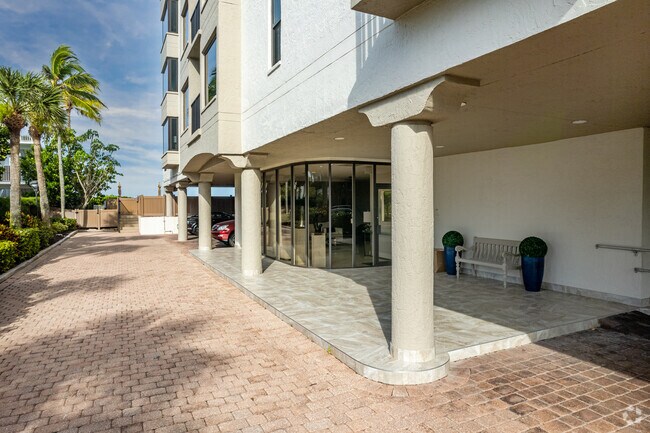 Building Entrance - The Mansions
