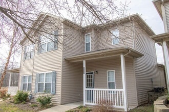 Building Photo - 3 1943