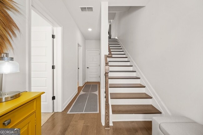 Building Photo - 967 Allegro Park