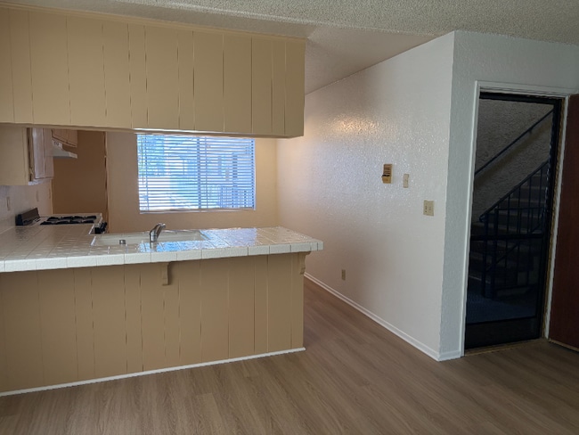 Foto del edificio - 4040 W 130th St