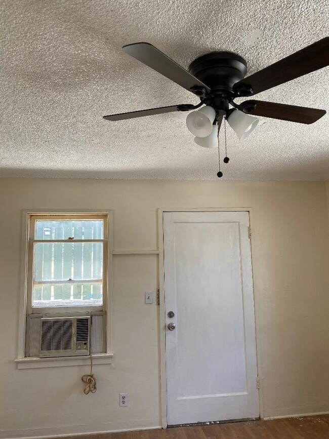 Living room - 2267 1/2 Ewing St