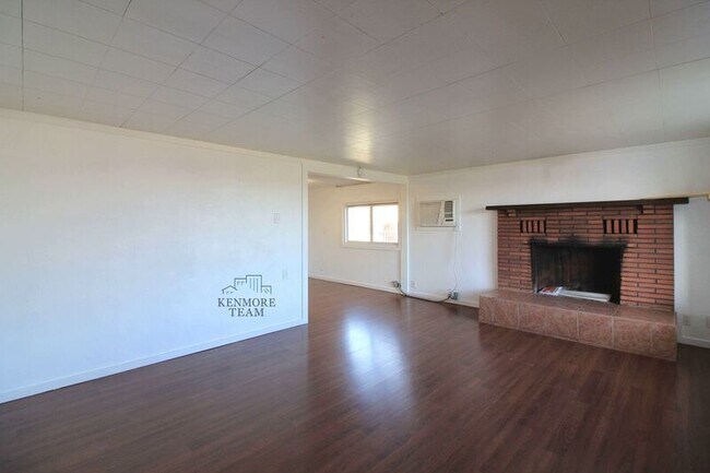 Foto del edificio - 415 Sanford Ave