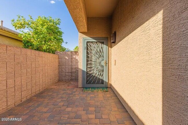 Building Photo - 4614 E Prickly Pear Trail