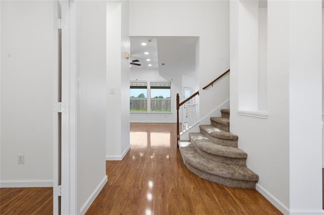 Building Photo - 2114 Rustic Ridge Dr