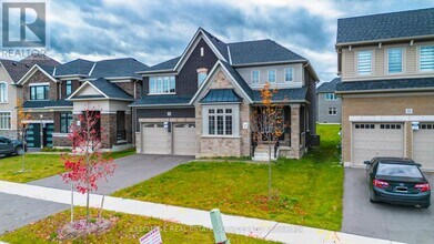 Building Photo - 13 Sandhill Cres