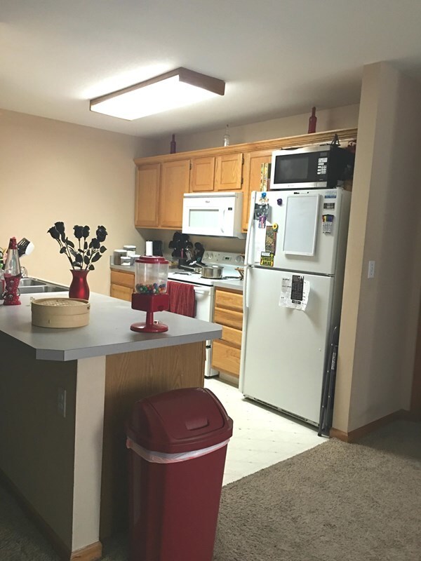 Foto del edificio - 4972 Stoneback Dr