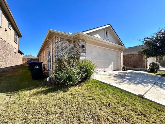 Building Photo - Move-In Ready 4-Bed, 2-Bath Home in Prime Fairhaven Location!