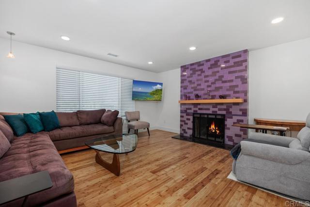 Building Photo - 1441 Peachwood Dr
