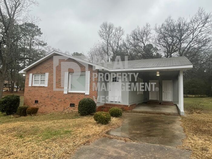 Cozy Three Bedroom Home Near Napier Ave House Rental in Macon, GA