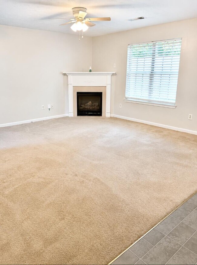 Building Photo - 212 Rankin Cir
