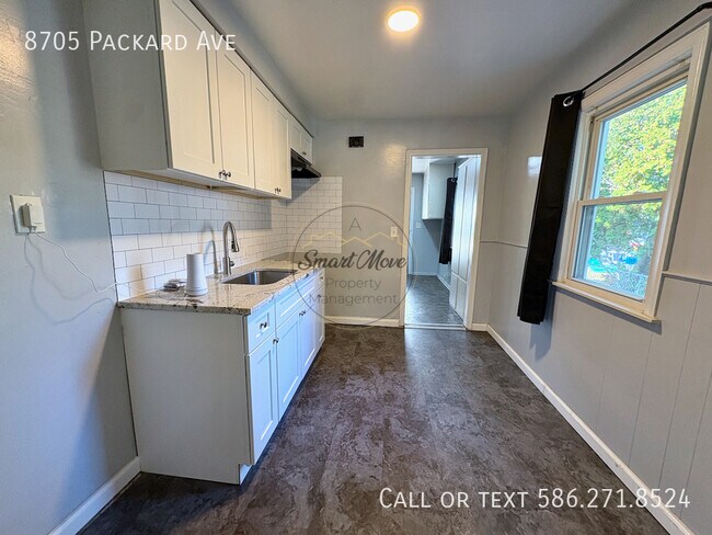 Foto del edificio - 8705 Packard Ave