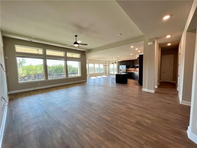 Building Photo - 1789 Headwaters Blvd