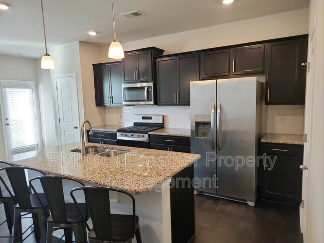 Building Photo - 4153 Grapevine Loop