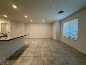 Building Photo - 691 Pickled Pepper Pl