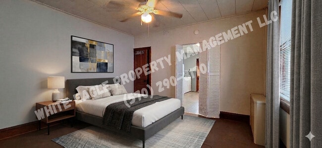 Building Photo - 315 William St