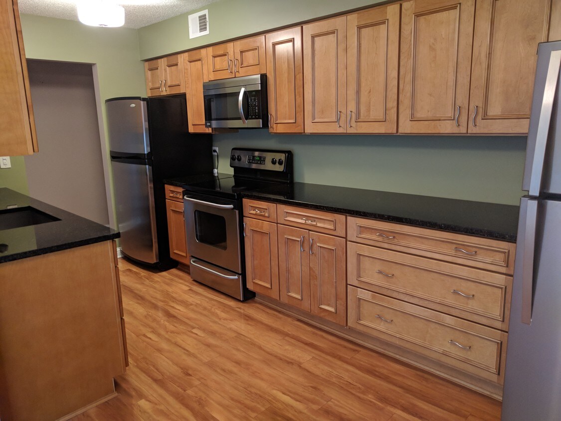 Foto principal - 925 Buccaneer Dr