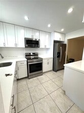 Building Photo - 603 S State Rd 7