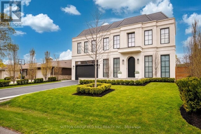 Building Photo - 18 Blair Athol Crescent