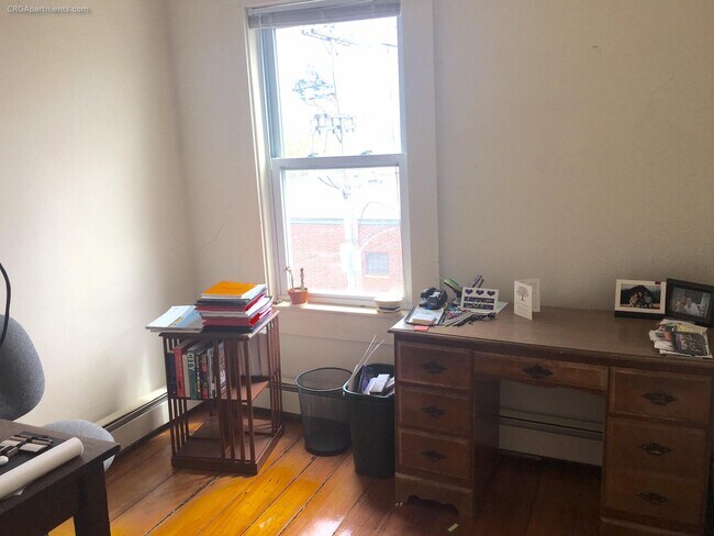 Building Photo - 61 Webster Ave