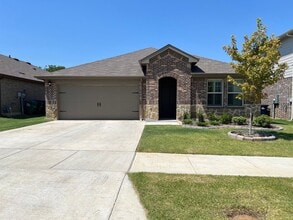 Building Photo - 5313 Davenport Ln