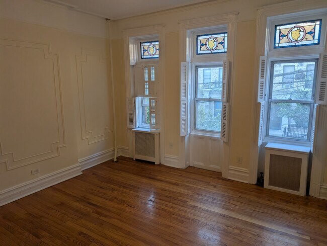 Foto del edificio - 432 E 136th St